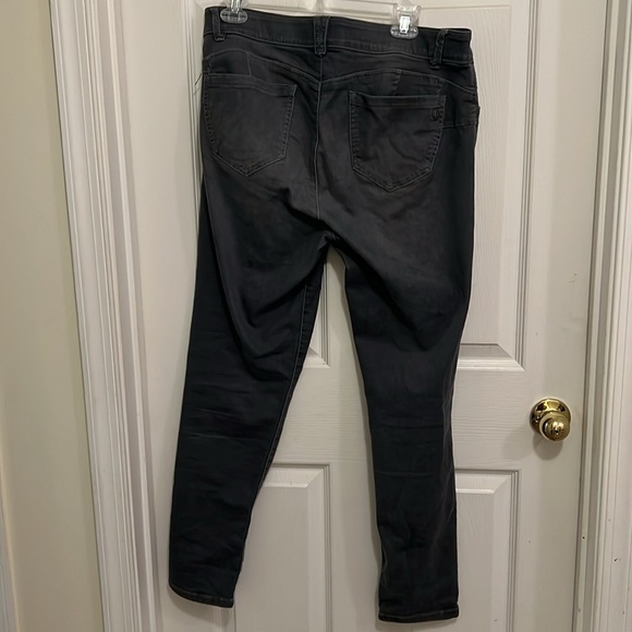 Democracy light gray size 12 skinny jeans - Picture 4 of 6